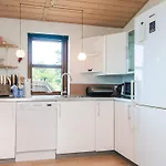 Hébergement de vacances 4 Person In *