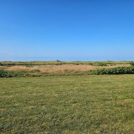 4 Person In Glesborg